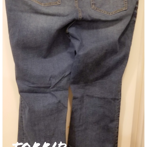 Torrid Relaxed Boot Jeans - Picture 6 of 6